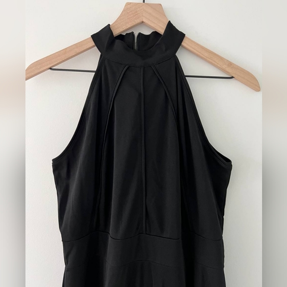 Elegant chic halter neck black evening gown - NWT - Picture 3 of 6